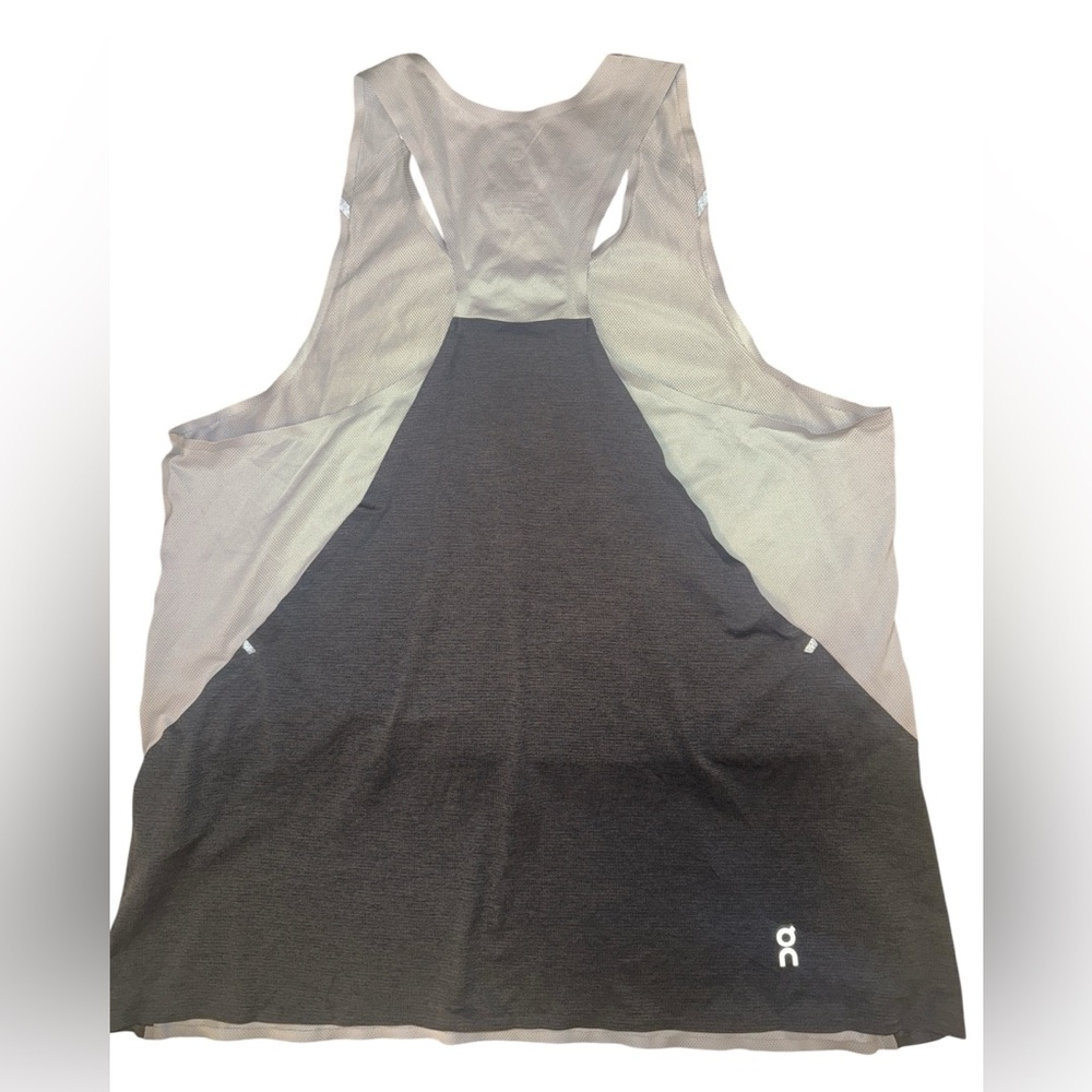 NWOT On Running Tank T- Women’s Large - Picture 6 of 7